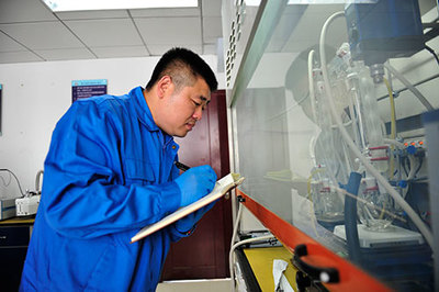 張昊 匠心鑄就熱防護(hù)“神器”的硬核航天人